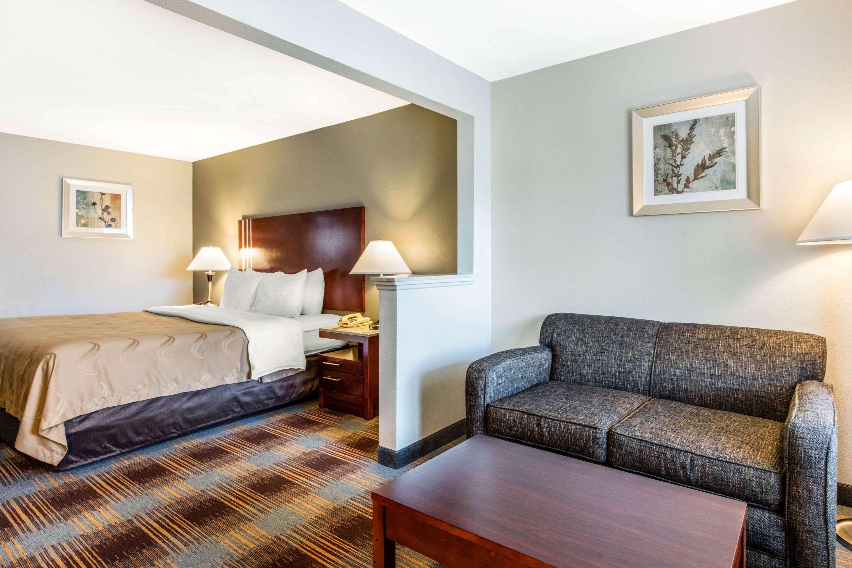 Quality Inn Airport I-240 Memphis Bagian luar foto