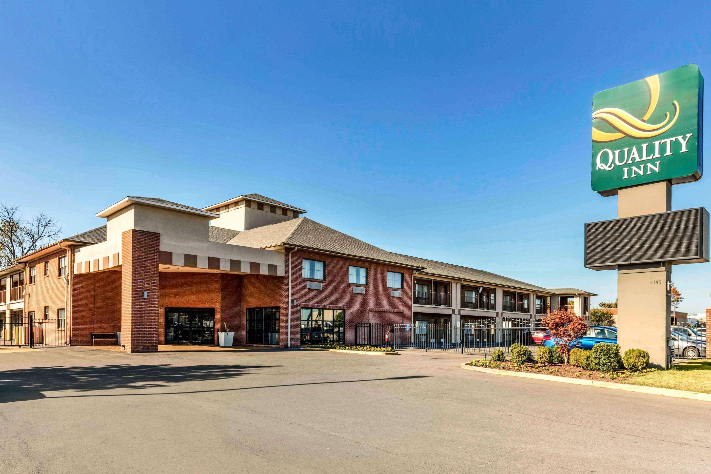 Quality Inn Airport I-240 Memphis Bagian luar foto