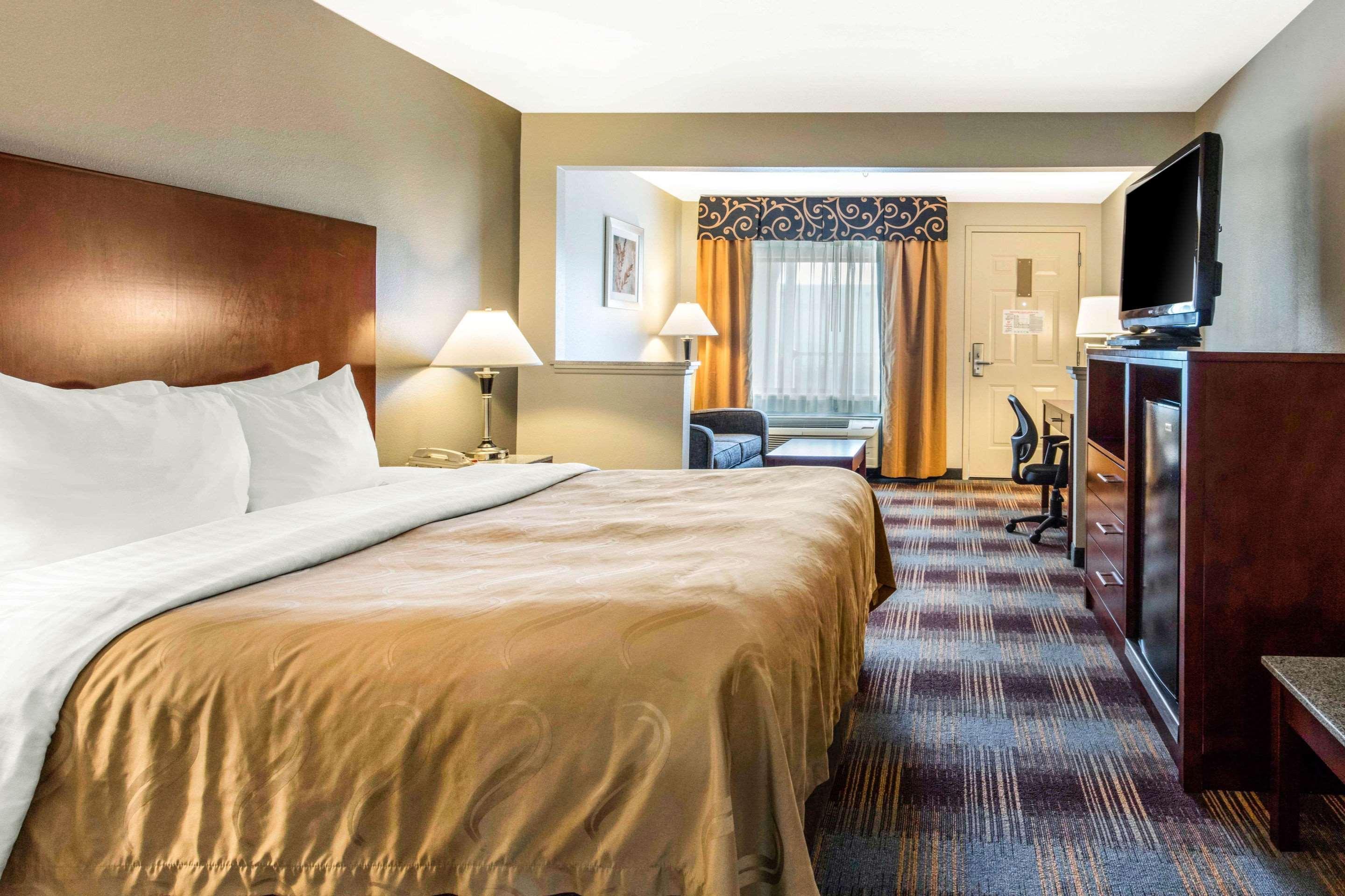 Quality Inn Airport I-240 Memphis Bagian luar foto