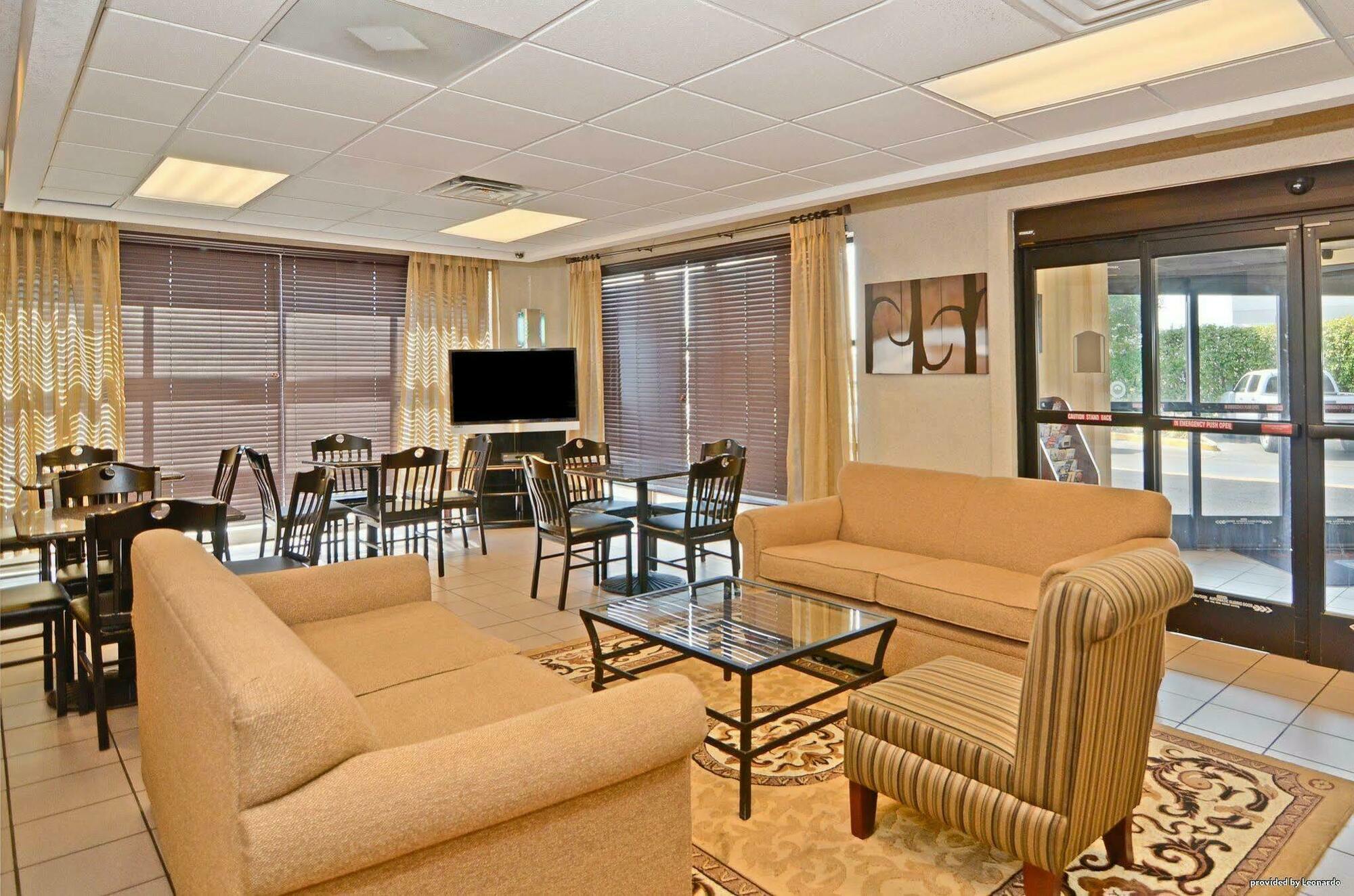 Quality Inn Airport I-240 Memphis Bagian luar foto