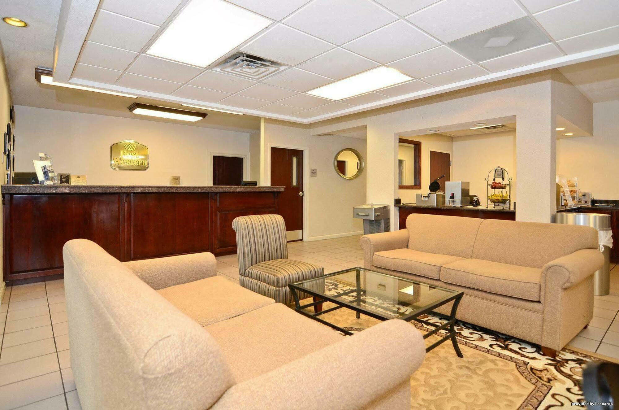 Quality Inn Airport I-240 Memphis Bagian luar foto